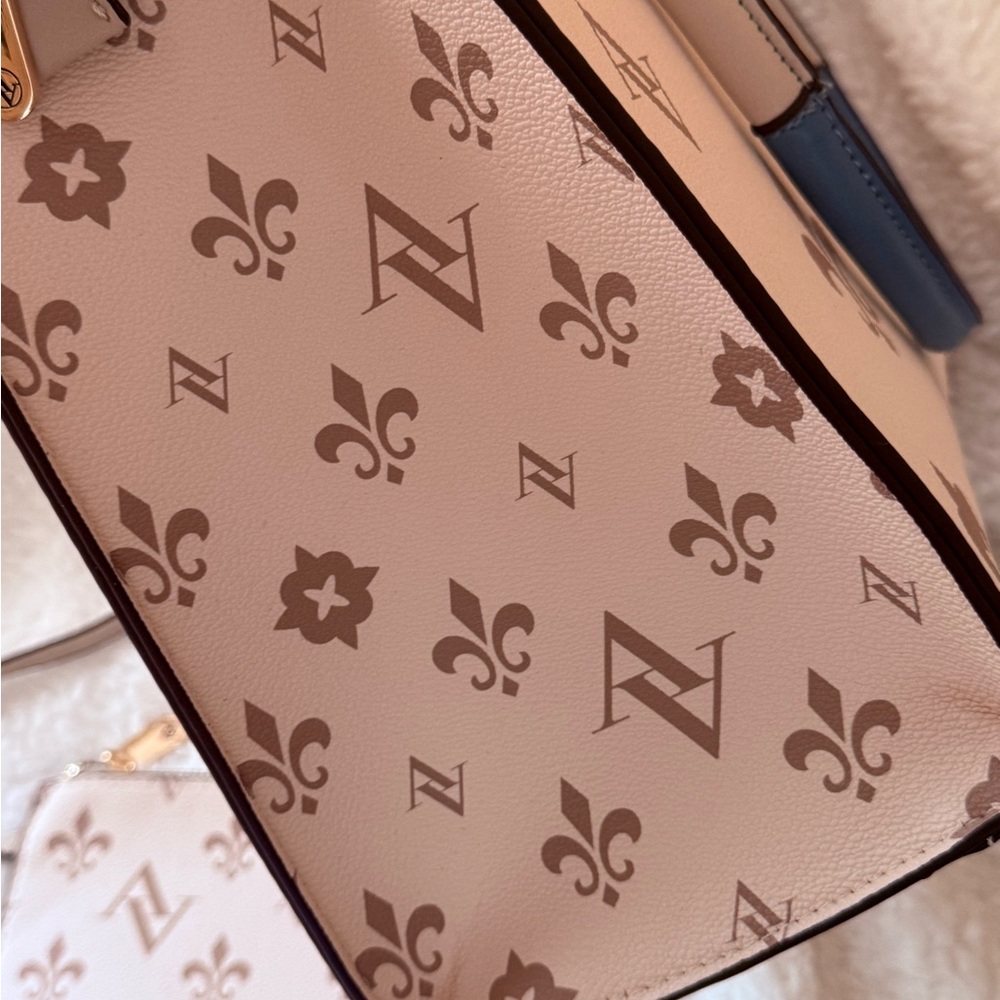Adrienne Vittadini Beige and Blue Logo Tote with Wristlet - Picture 9 of 15